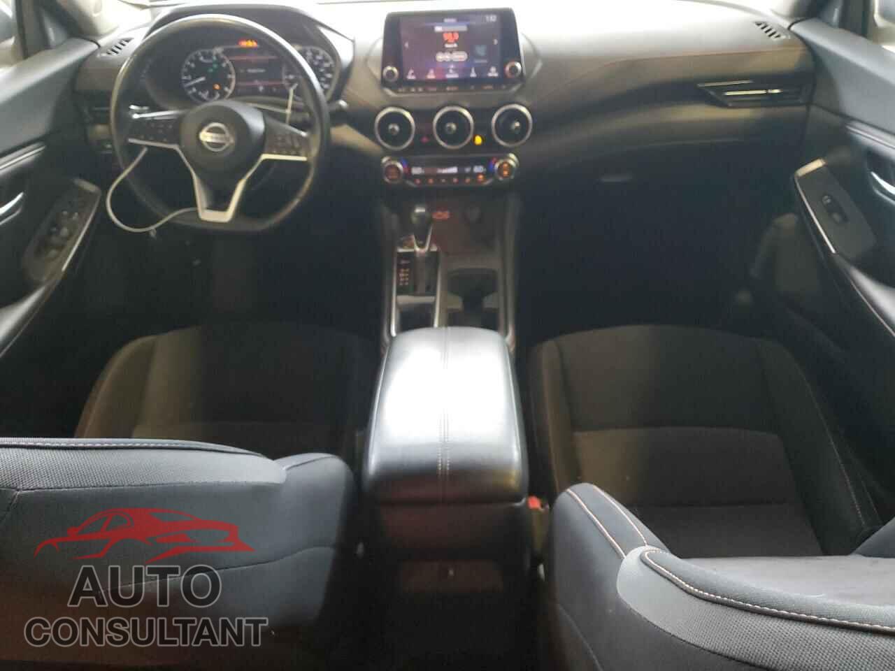 NISSAN SENTRA 2021 - 3N1AB8DV6MY261733