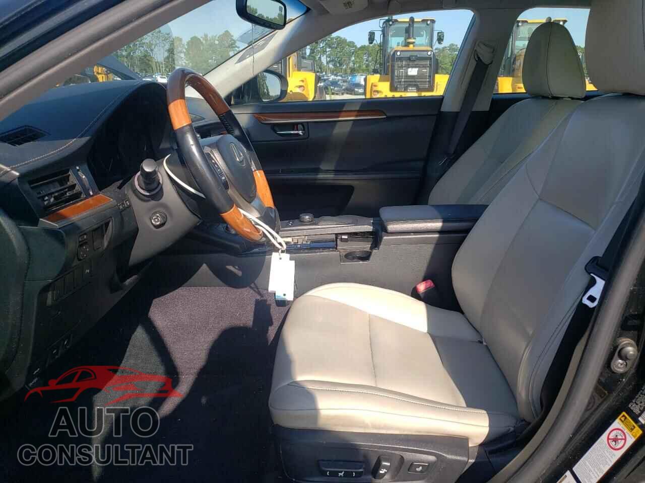 LEXUS ES300 2013 - JTHBW1GG8D2016181
