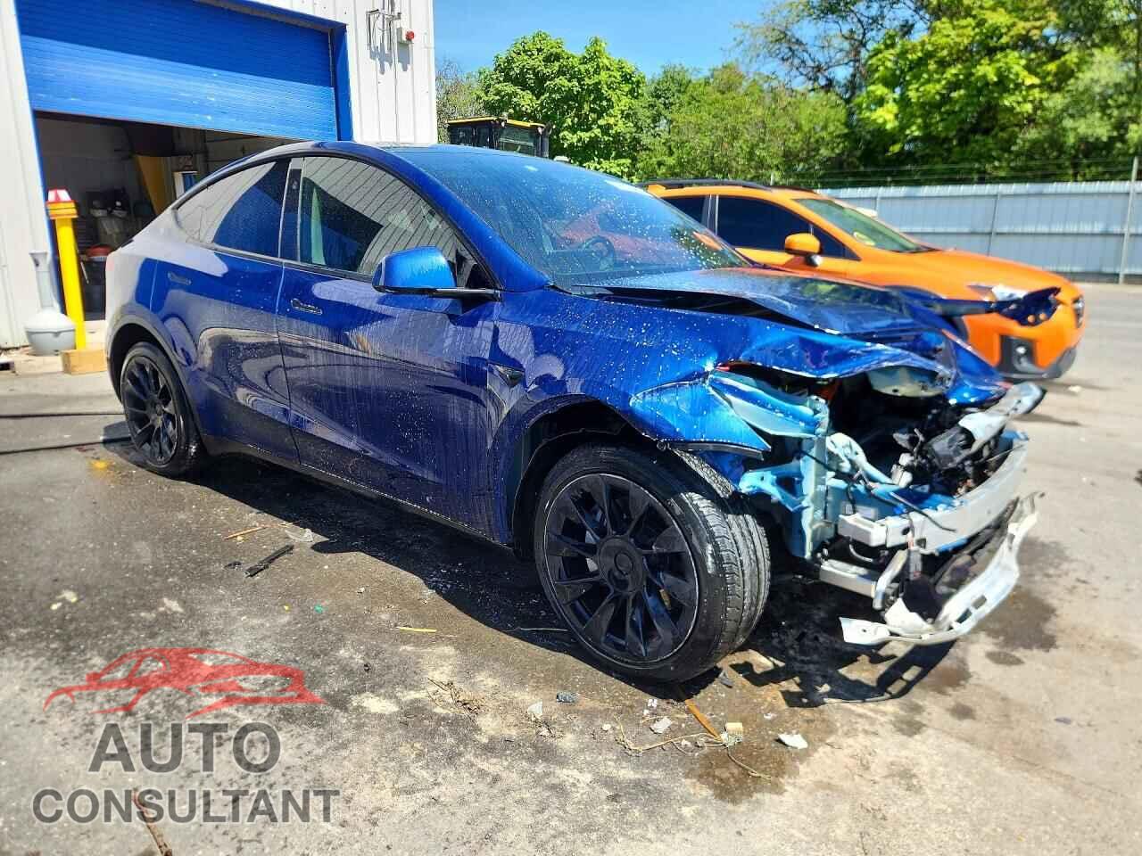 TESLA MODEL Y 2024 - 7SAYGDEE8RA237151