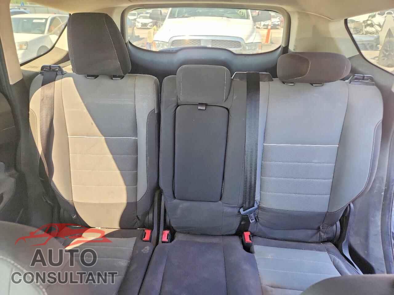 FORD ESCAPE 2013 - 1FMCU0GX0DUA03902