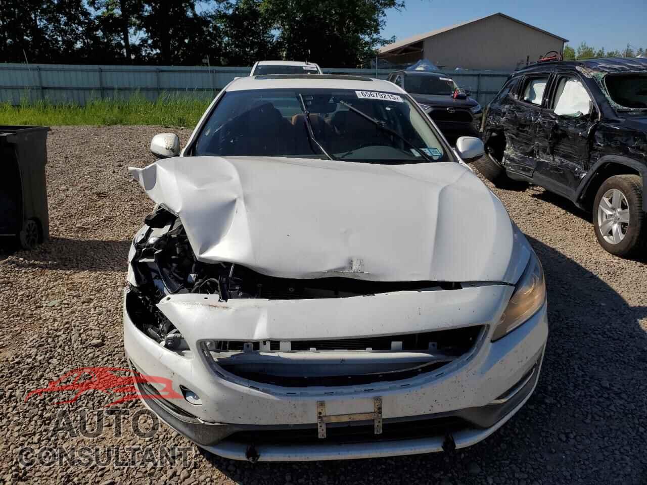 VOLVO S60 2018 - LYV402TK2JB168625