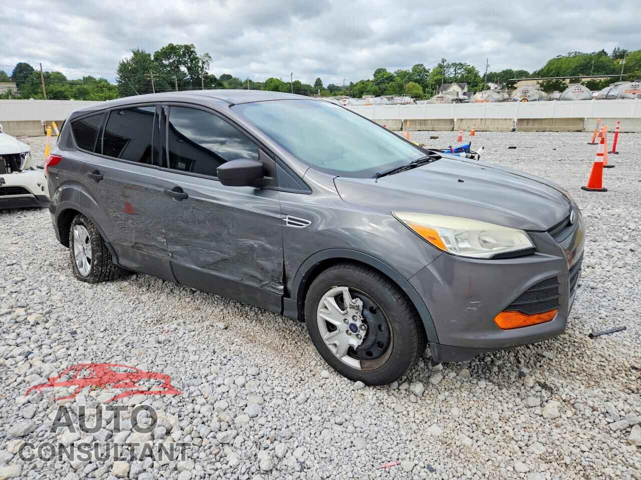 FORD ESCAPE 2014 - 1FMCU0F72EUB41802