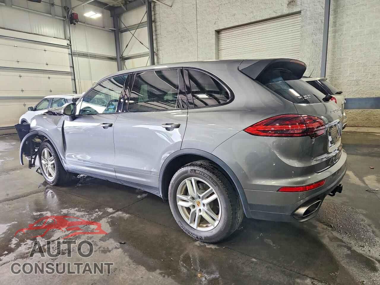 PORSCHE CAYENNE 2016 - WP1AA2A20GKA36250