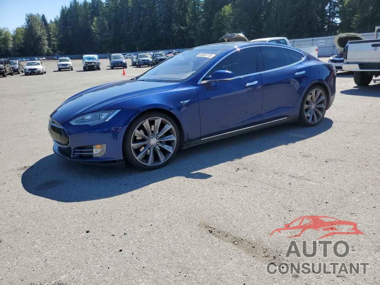 TESLA MODEL S 2015 - 5YJSA1E20FF118467