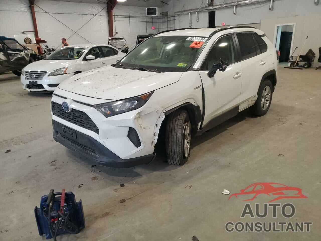 TOYOTA RAV4 2019 - JTMMWRFV7KD010317