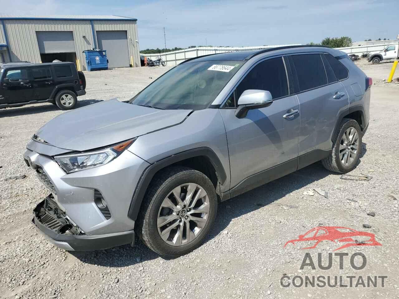 TOYOTA RAV4 2021 - JTMN1RFV6MD074631