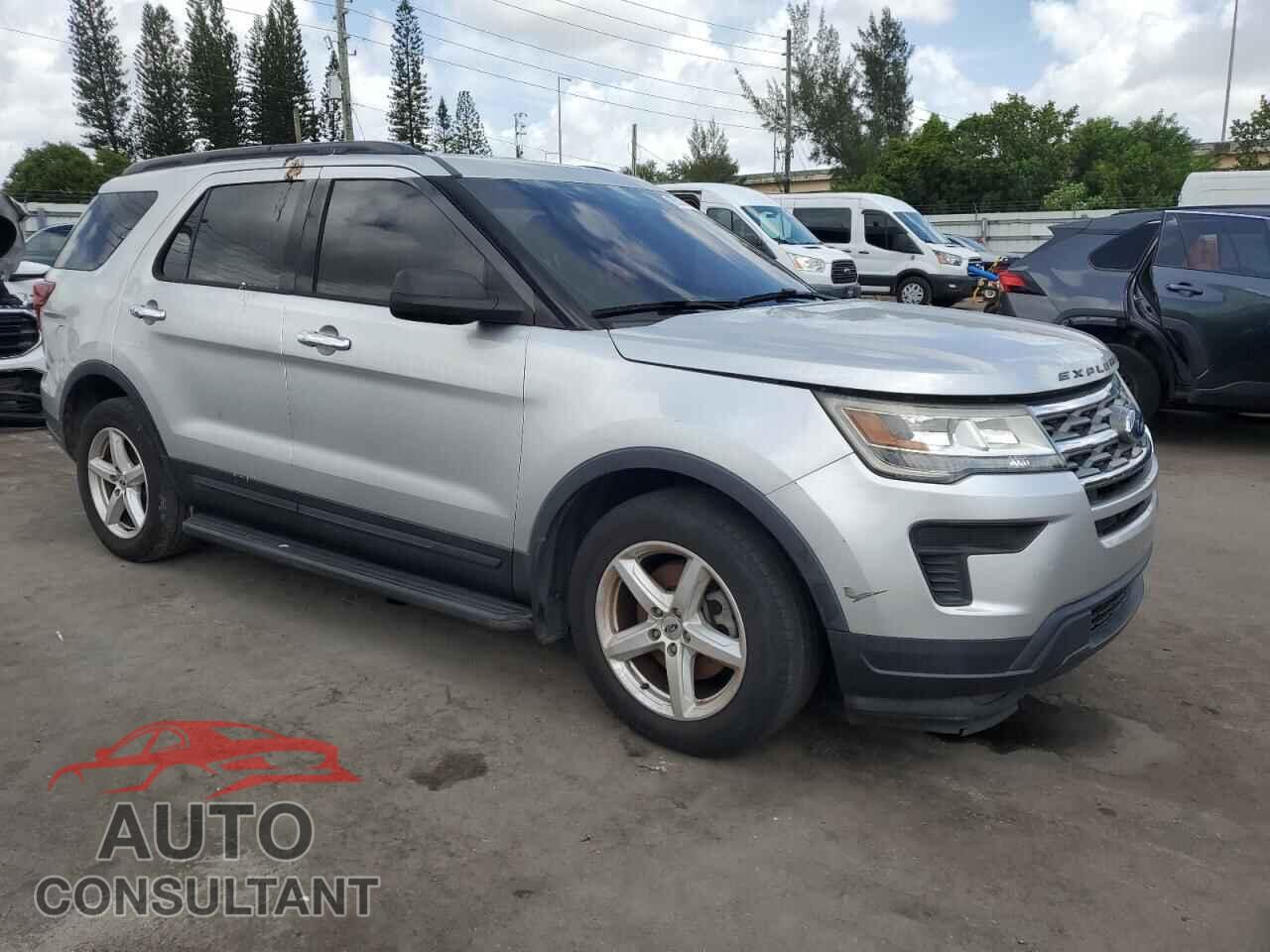FORD EXPLORER 2018 - 1FM5K7B88JGC77110
