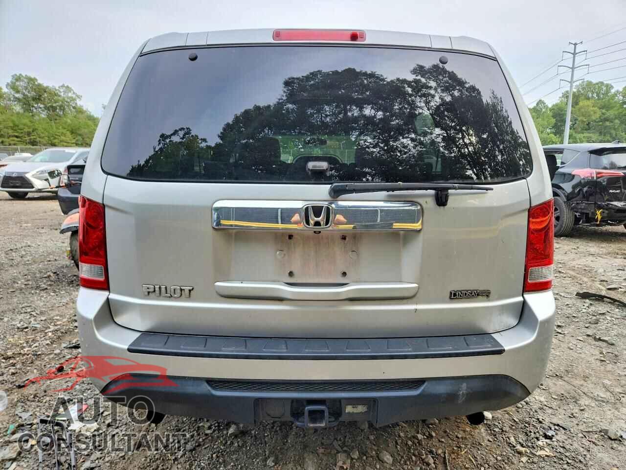 HONDA PILOT 2013 - 5FNYF3H27DB042245
