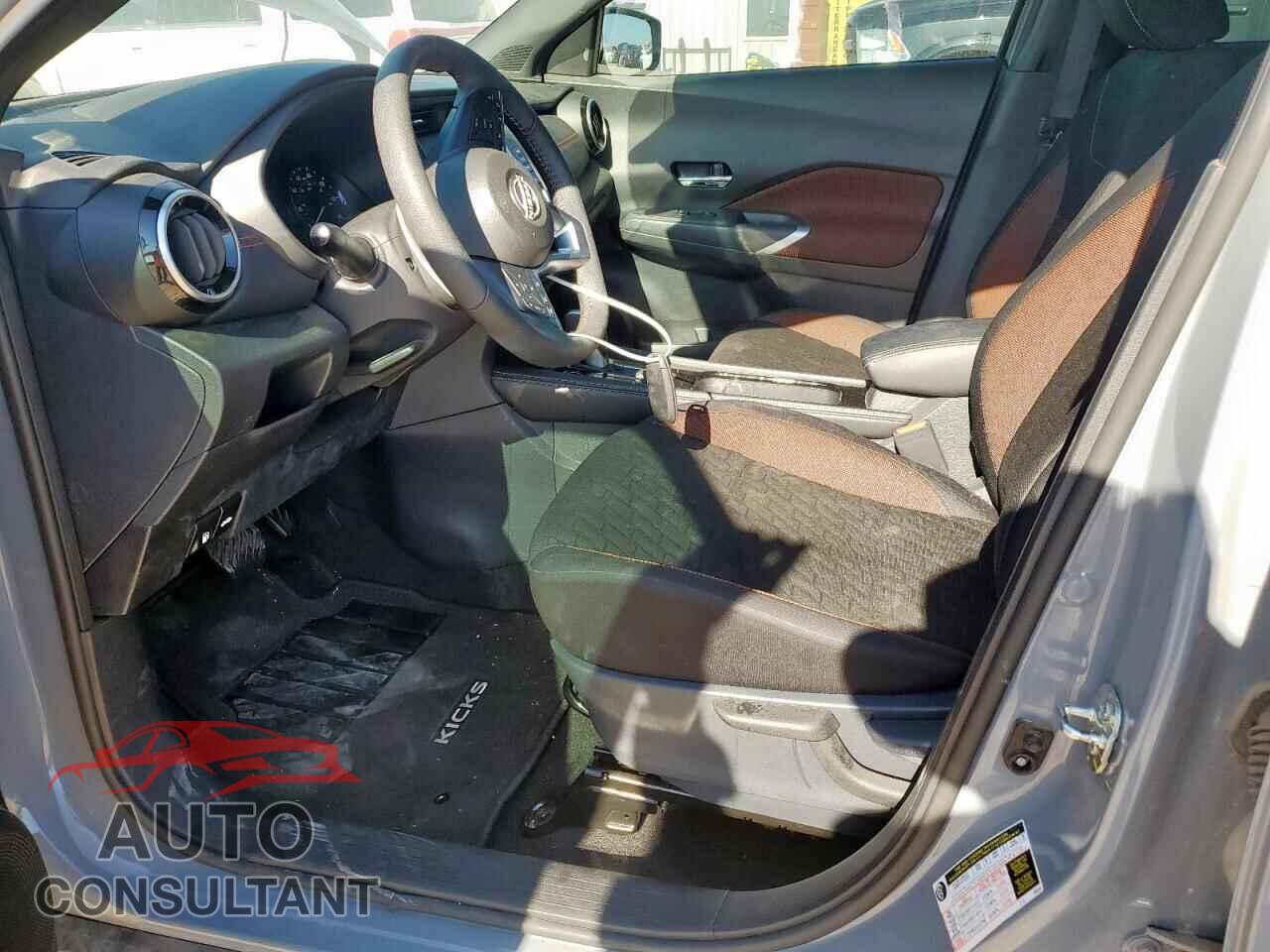 NISSAN KICKS 2024 - 3N1CP5DVXRL559196