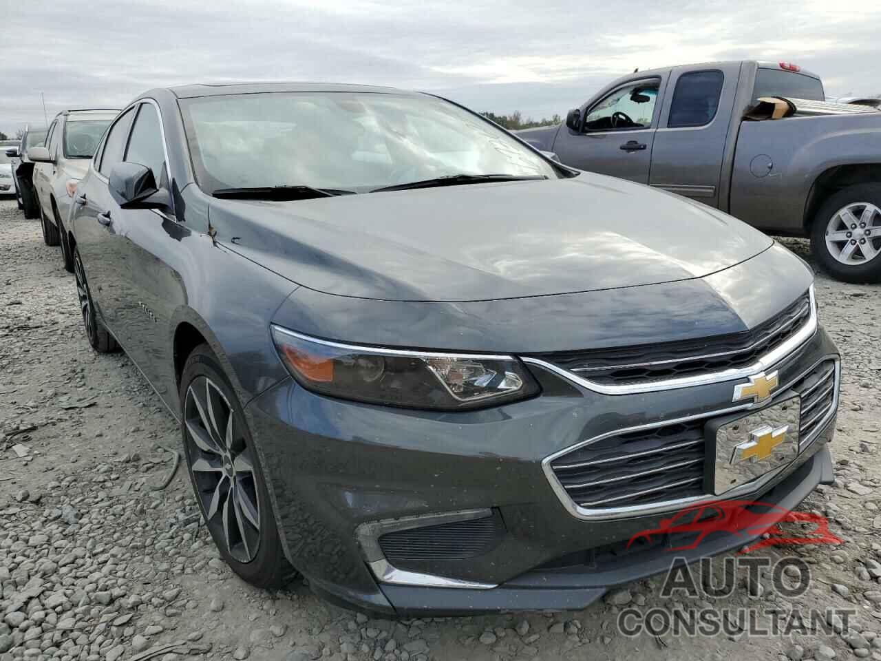 CHEVROLET MALIBU 2017 - 1G1ZE5ST1HF268201