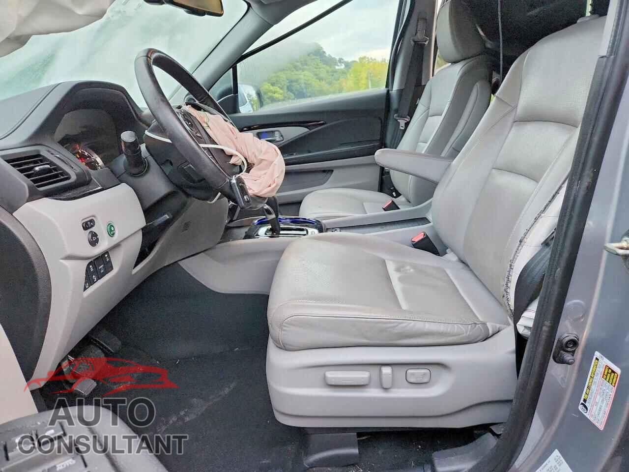 HONDA RIDGELINE 2017 - 5FPYK3F76HB002102