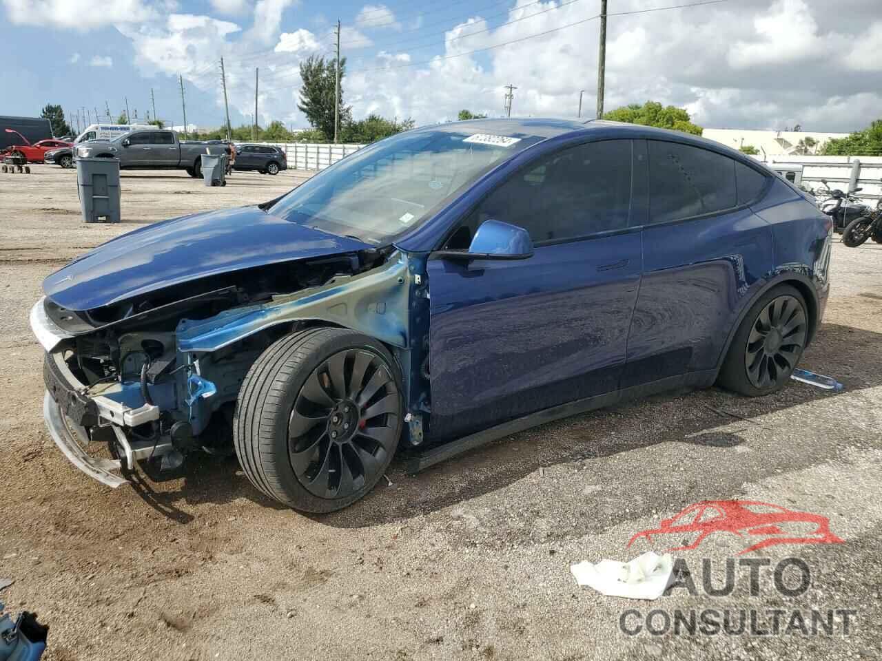 TESLA MODEL Y 2022 - 7SAYGDEF9NF376842