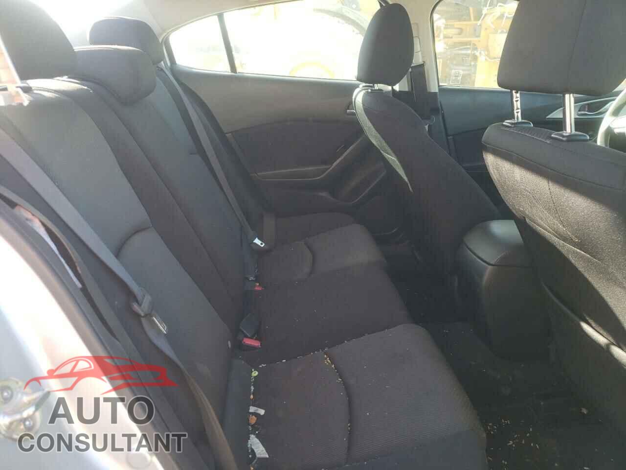 MAZDA 3 2017 - 3MZBN1U74HM142252