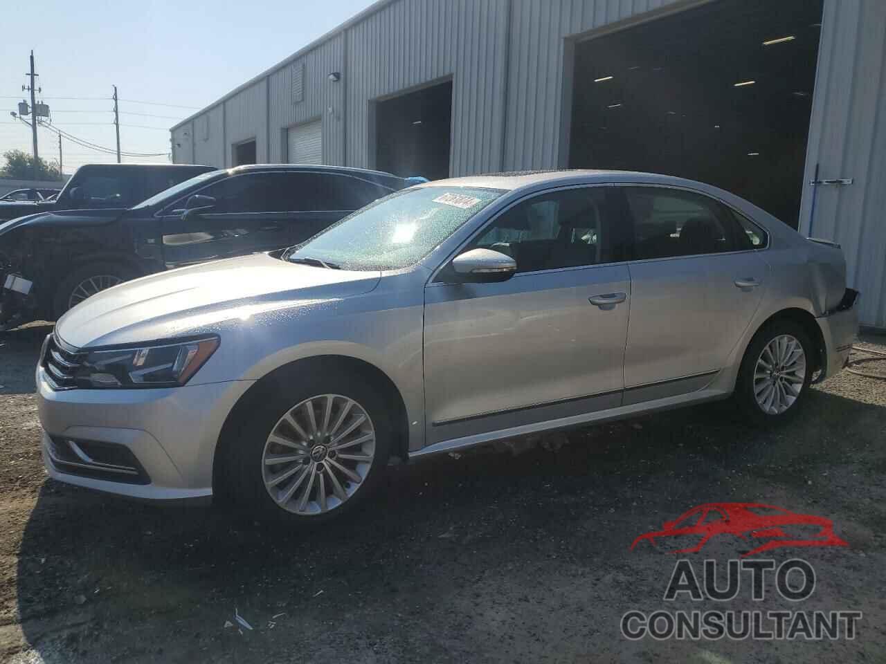 VOLKSWAGEN PASSAT 2016 - 1VWBT7A38GC010427