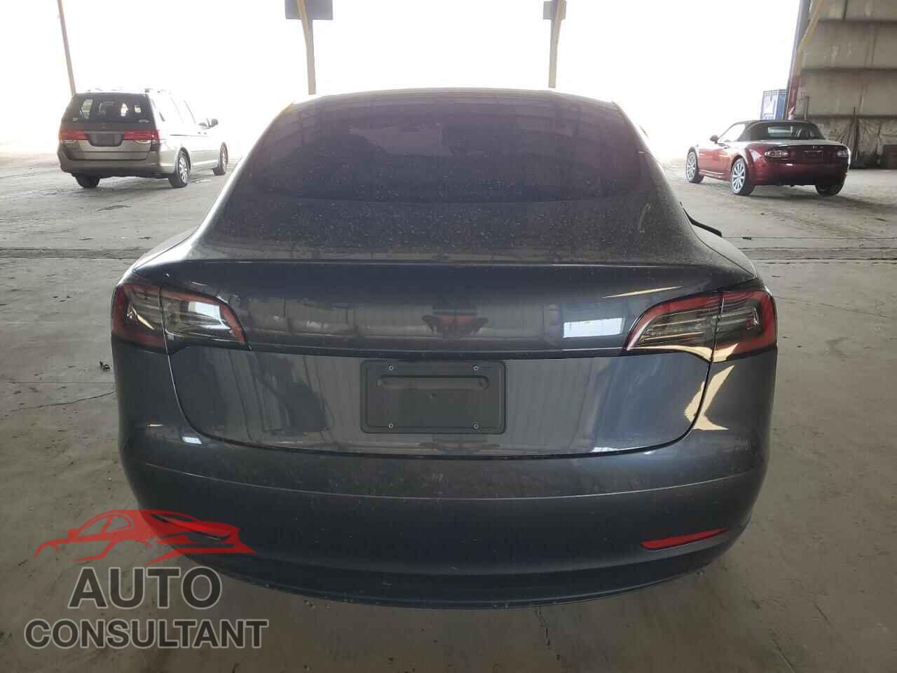 TESLA MODEL 3 2023 - 5YJ3E1EA7PF682179