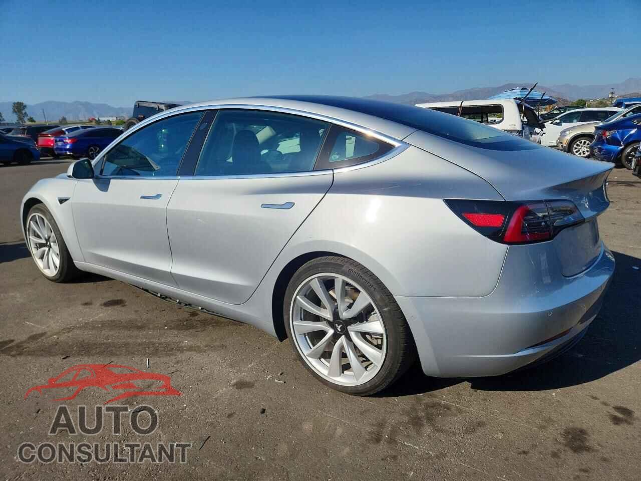 TESLA MODEL 3 2018 - 5YJ3E1EB7JF069172