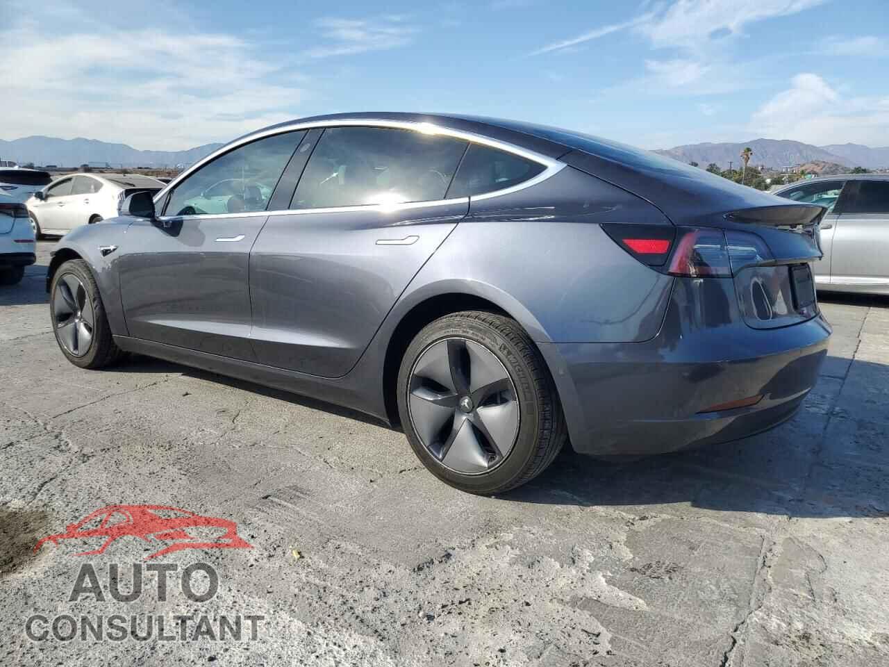 TESLA MODEL 3 2019 - 5YJ3E1EA7KF301746