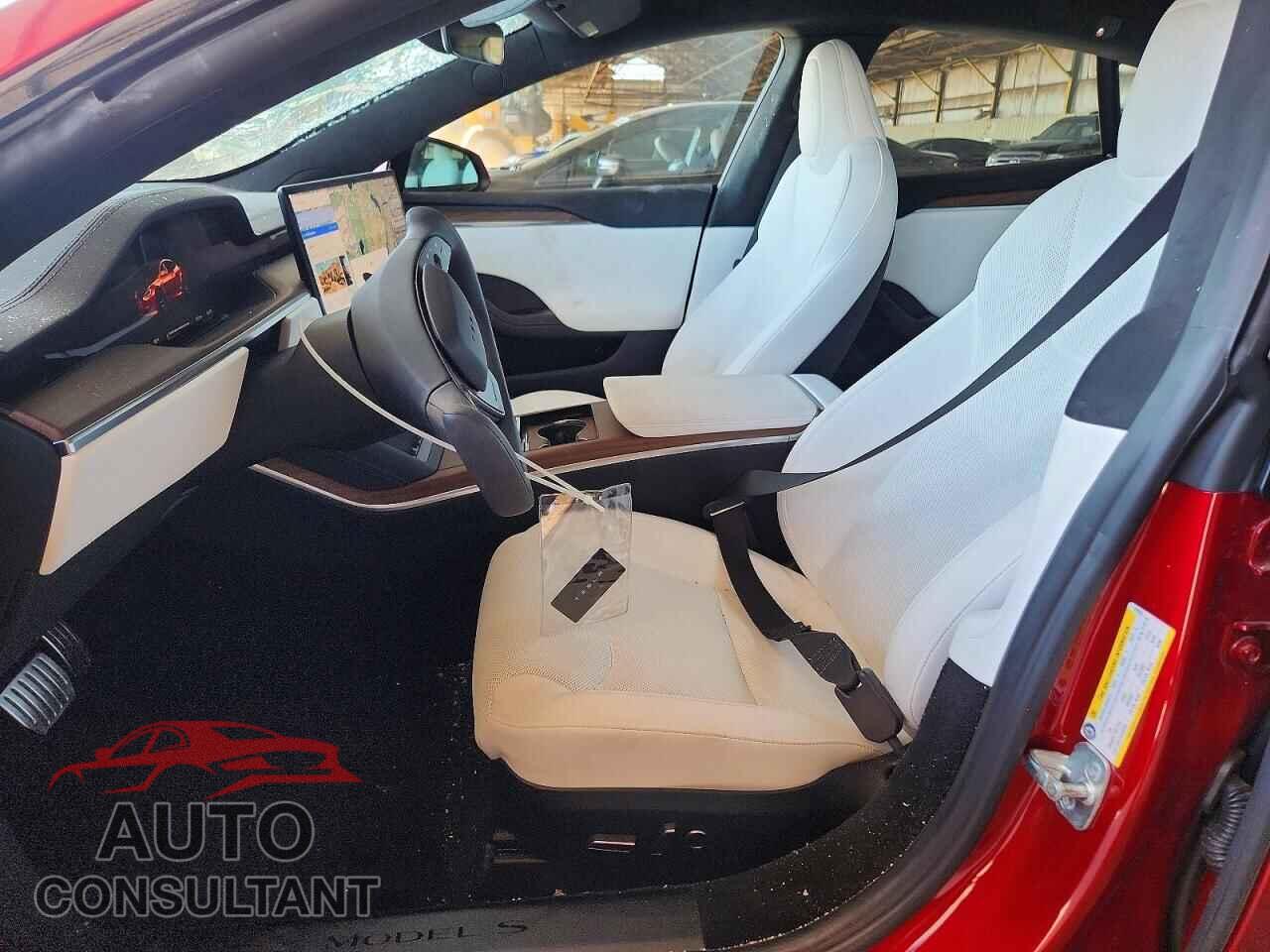TESLA MODEL S 2024 - 5YJSA1E56RF539558