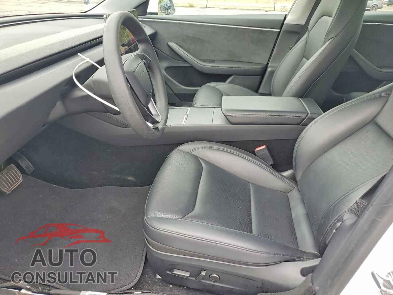 TESLA MODEL 3 2025 - 5YJ3E1EB9SF005944