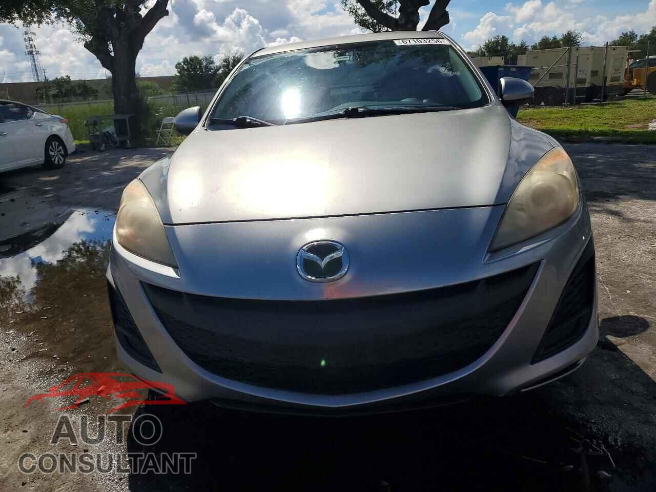 MAZDA 3 2011 - JM1BL1VF8B1497945