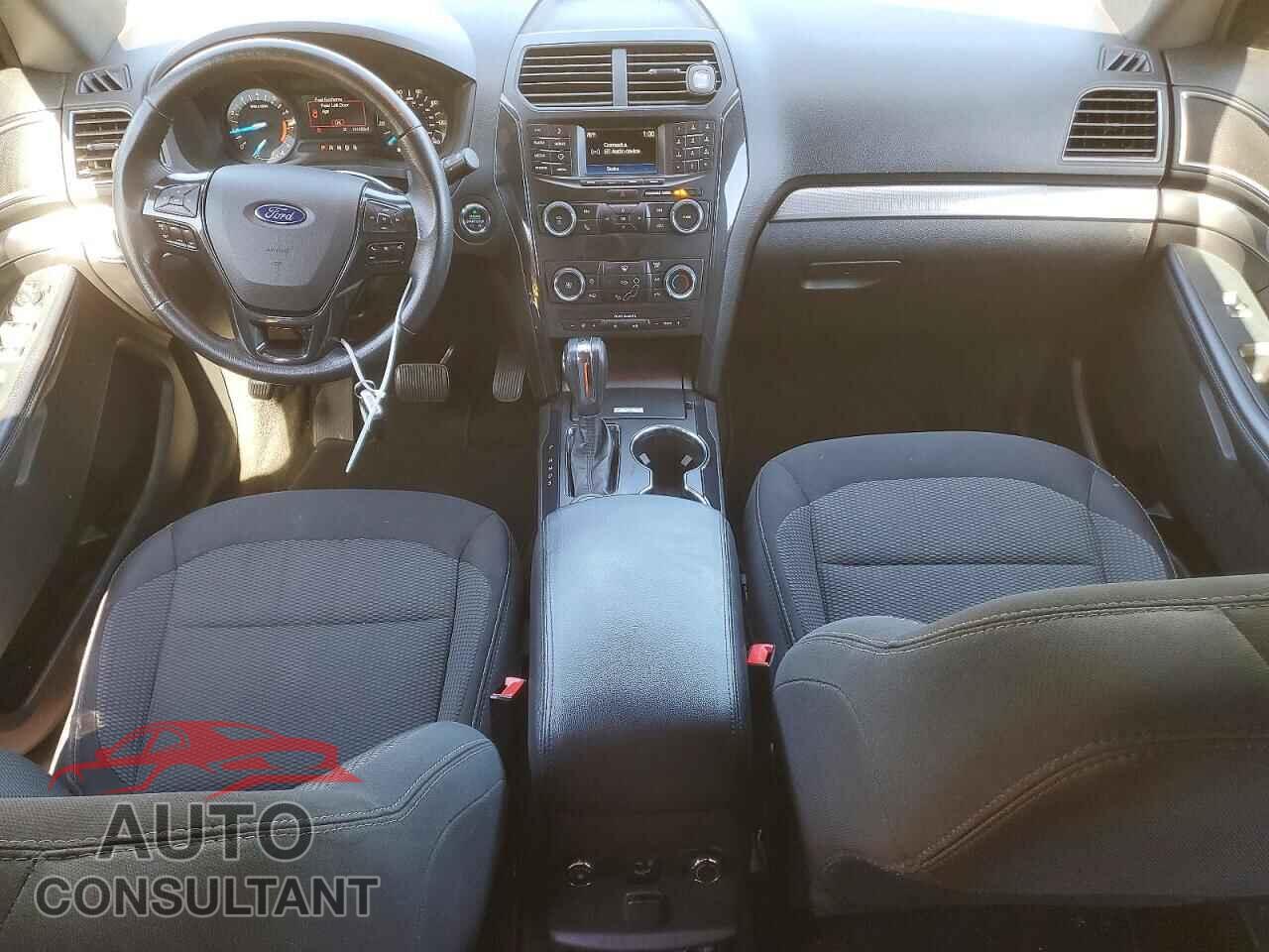 FORD EXPLORER 2018 - 1FM5K8D88JGA51135
