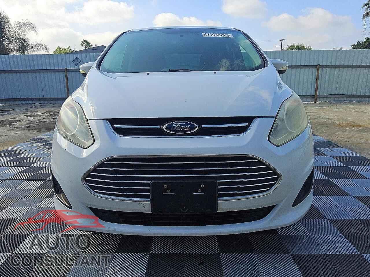 FORD CMAX 2013 - 1FADP5AU3DL524426