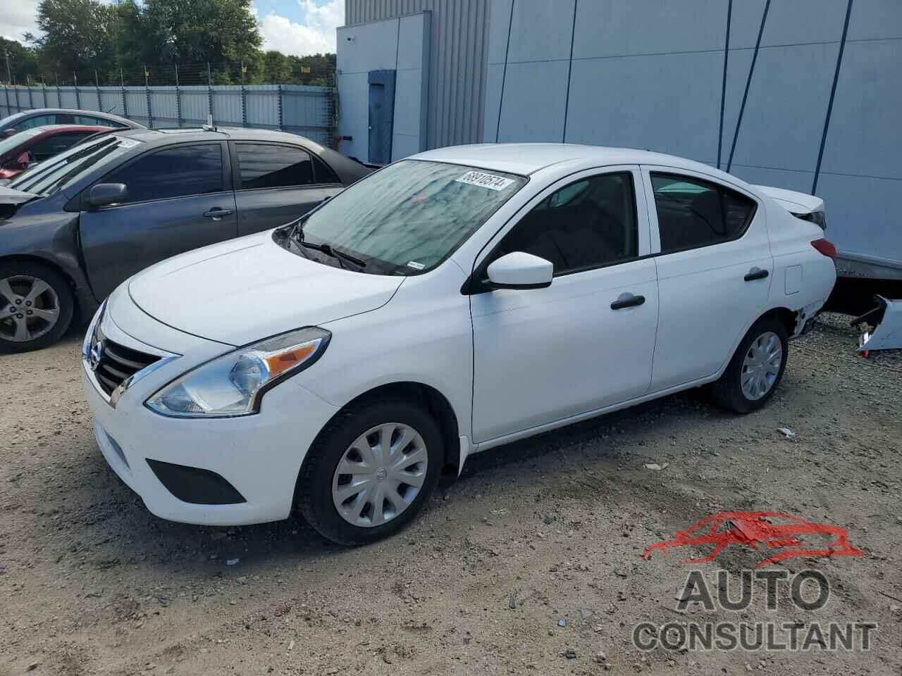 NISSAN VERSA 2017 - 3N1CN7AP5HL858682