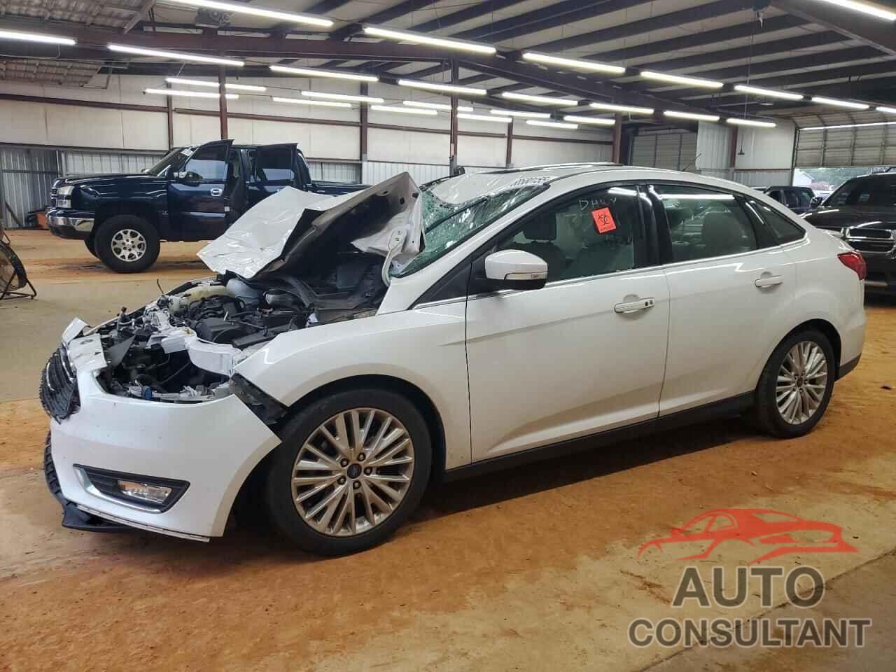 FORD FOCUS 2017 - 1FADP3J25HL212620