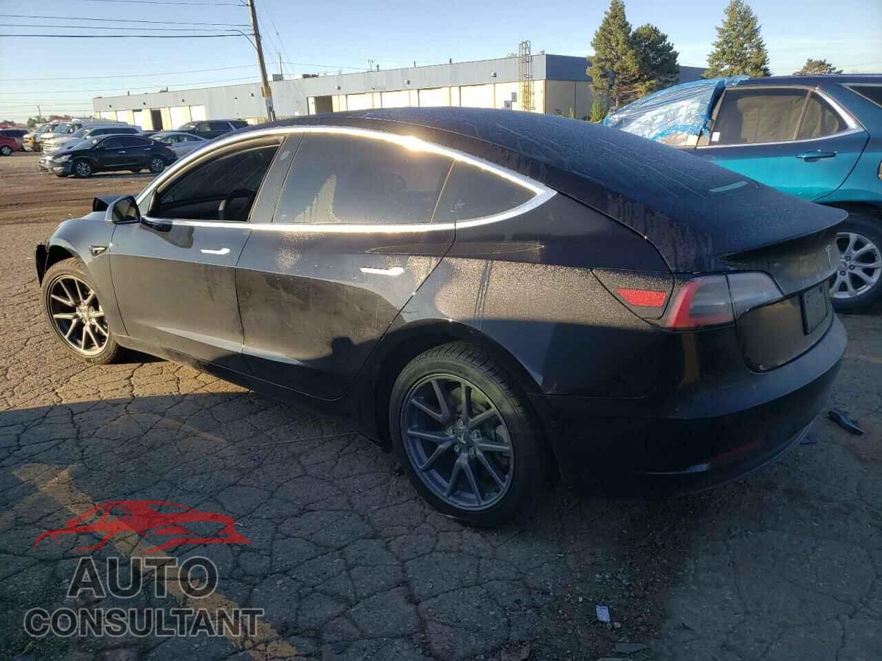 TESLA MODEL 3 2019 - 5YJ3E1EA2KF399651