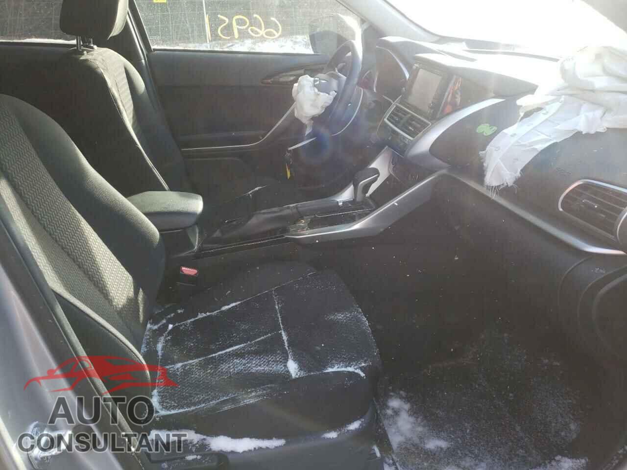 MITSUBISHI ECLIPSE 2018 - JA4AS3AA7JZ069413