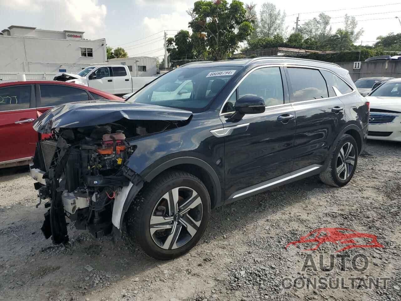 KIA SORENTO 2023 - KNDRHDLG7P5211659