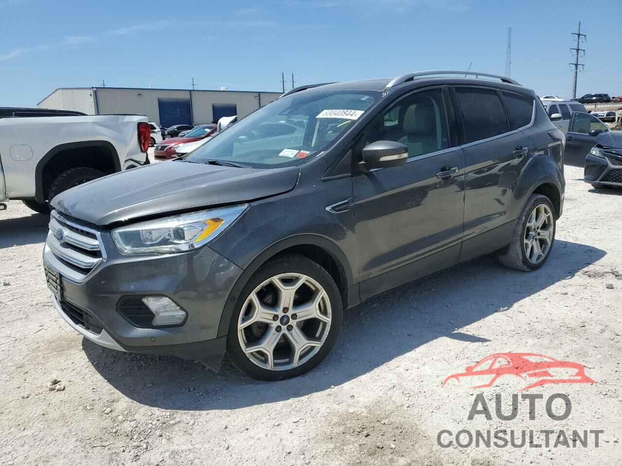 FORD ESCAPE 2017 - 1FMCU0JD5HUB15096