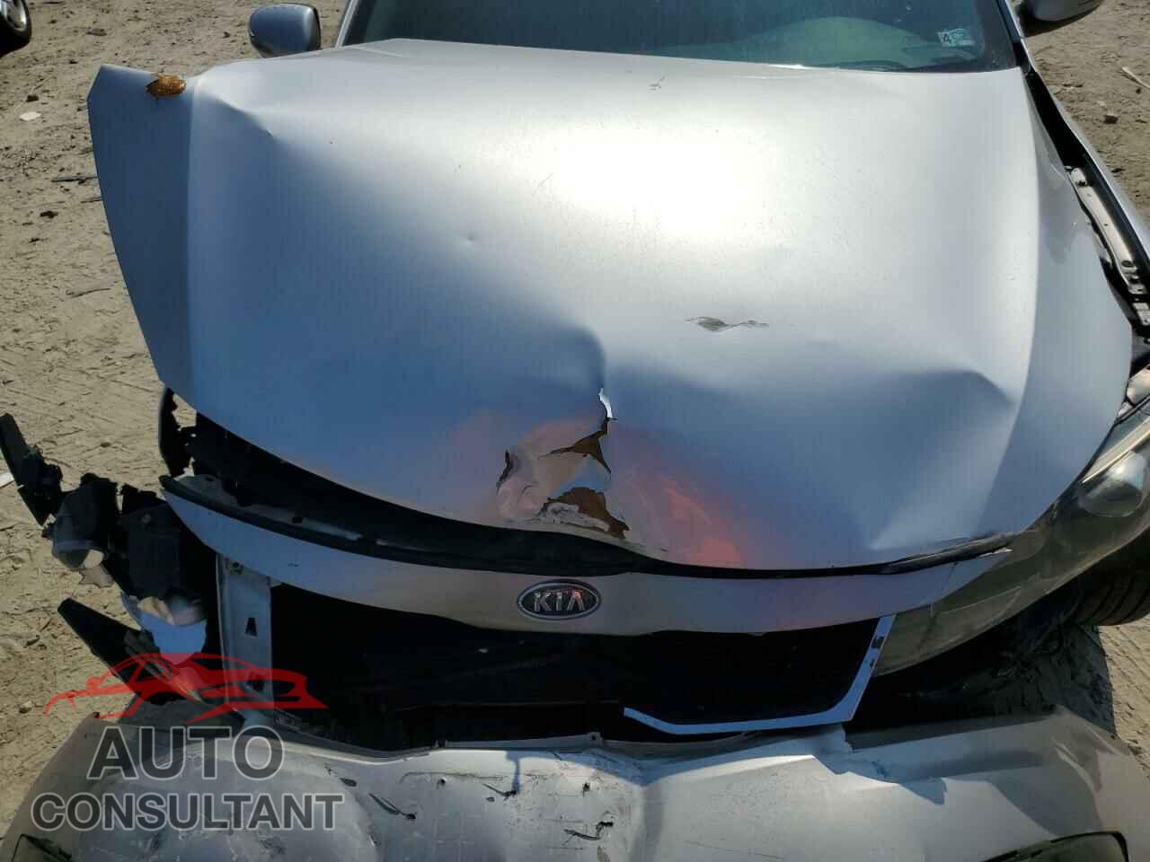 KIA OPTIMA 2011 - KNAGN4A73B5113236