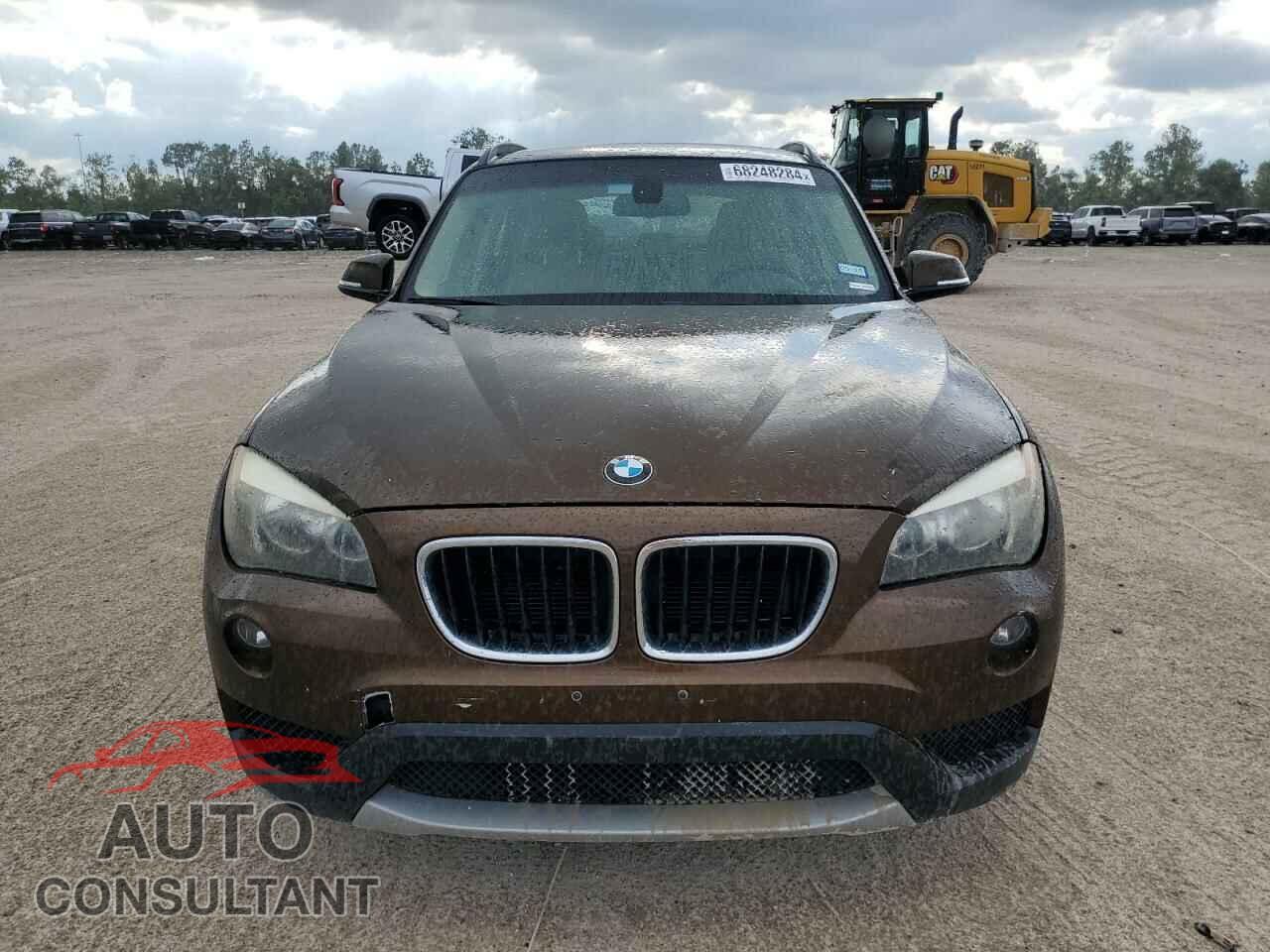BMW X1 2013 - WBAVM1C57DVW42700