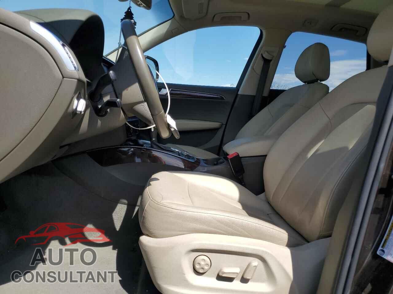 AUDI Q5 2012 - WA1LFAFP4CA106935