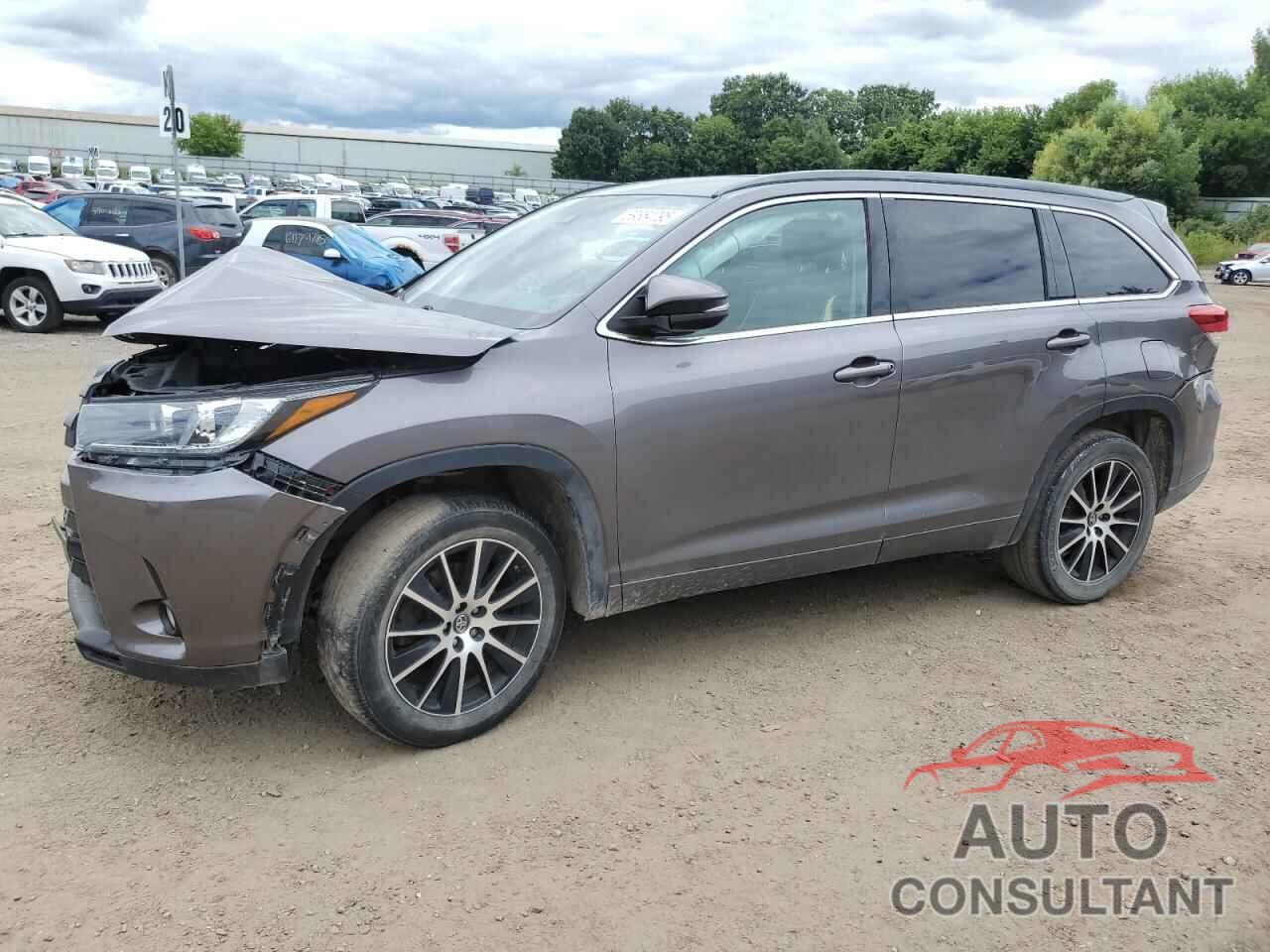 TOYOTA HIGHLANDER 2018 - 5TDKZRFH8JS536791