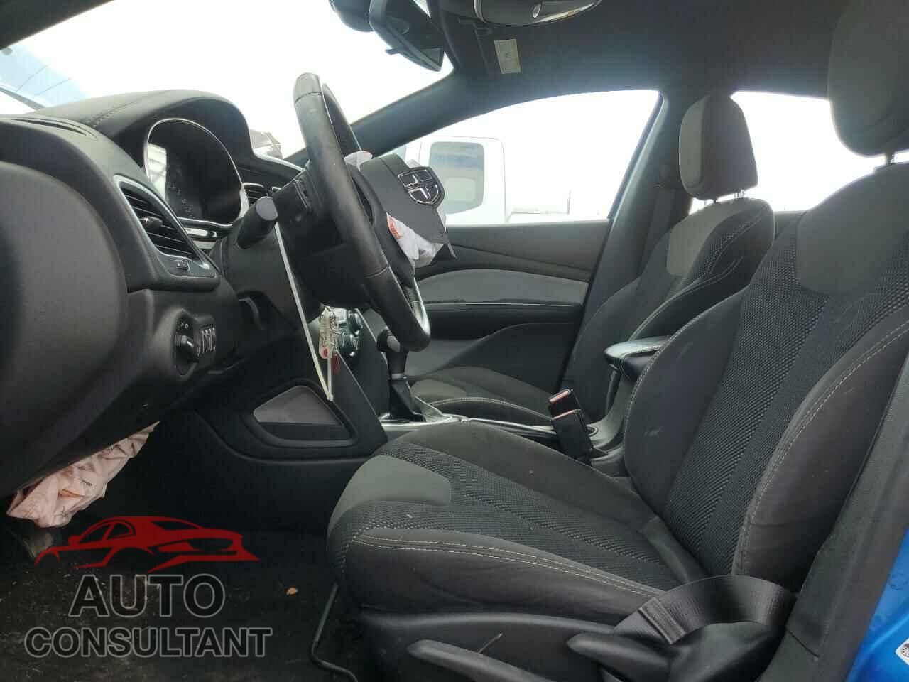 DODGE DART 2015 - 1C3CDFBB3FD266623
