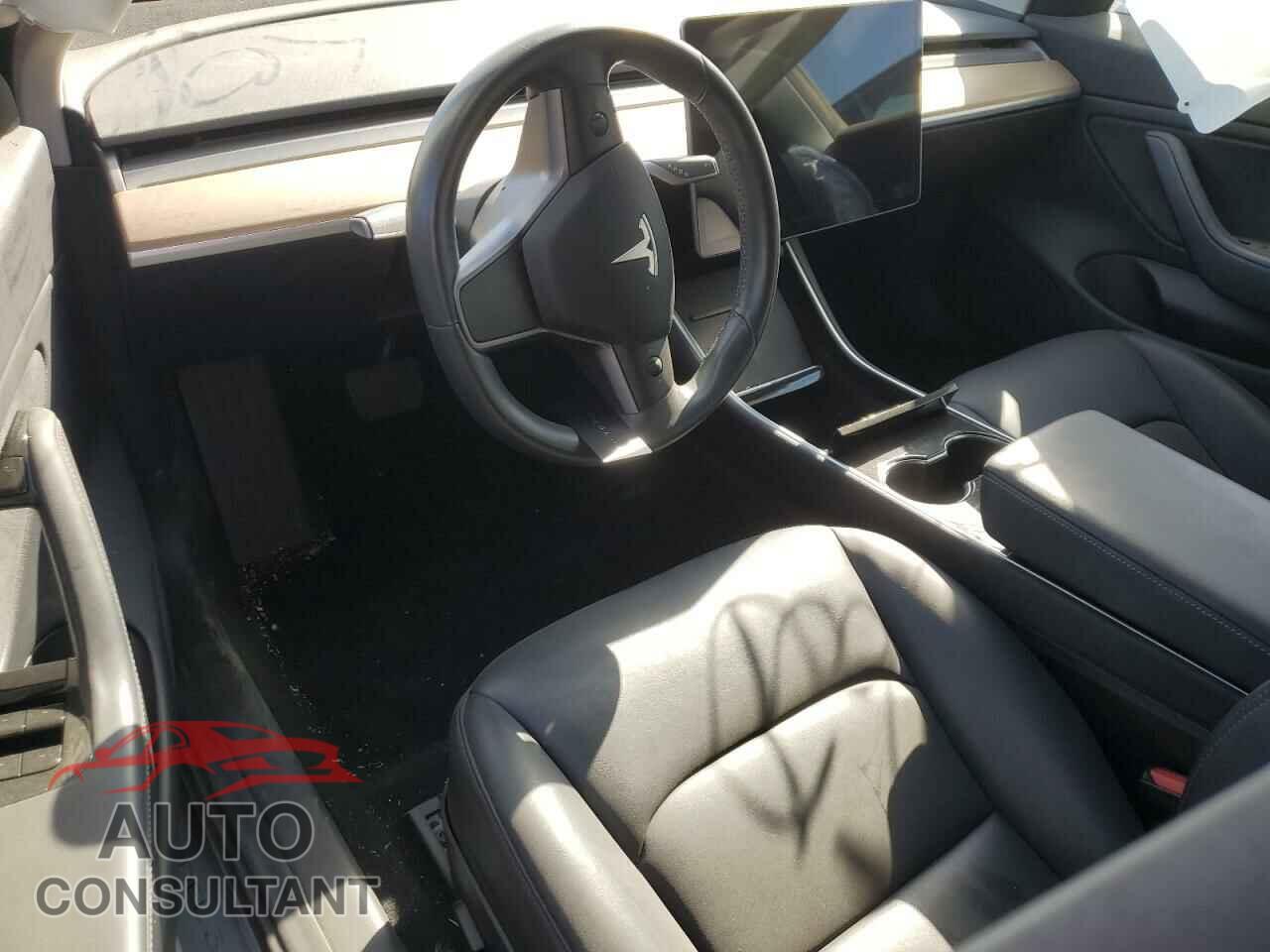 TESLA MODEL 3 2018 - 5YJ3E1EA9JF030946