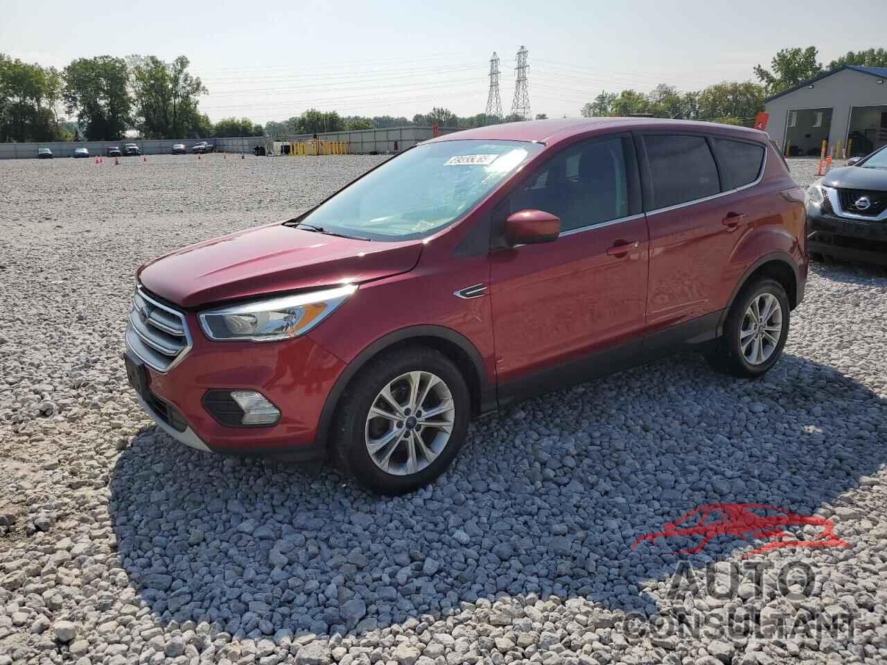 FORD ESCAPE 2017 - 1FMCU0GD2HUA11544
