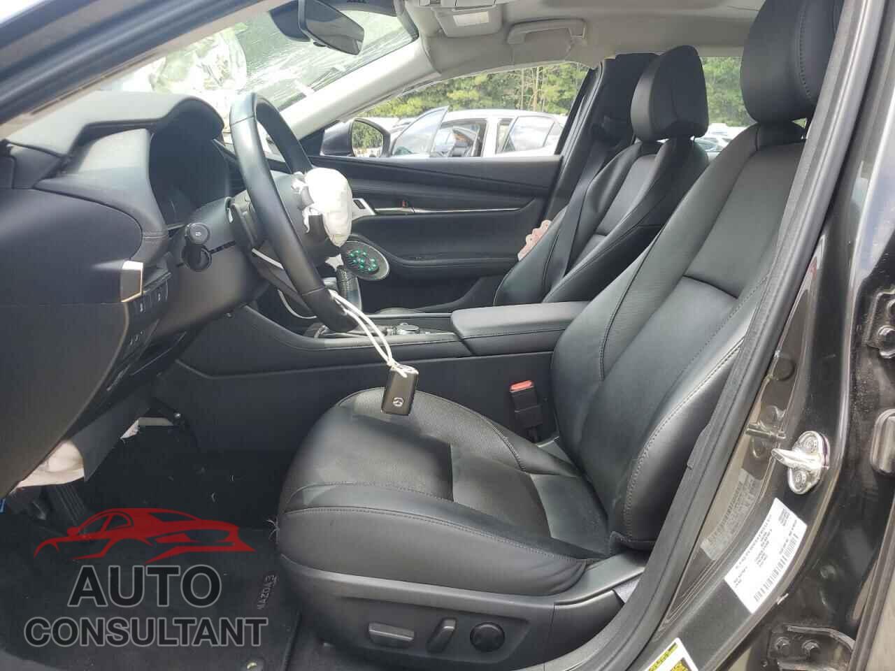 MAZDA 3 2023 - 3MZBPBDM1PM368995