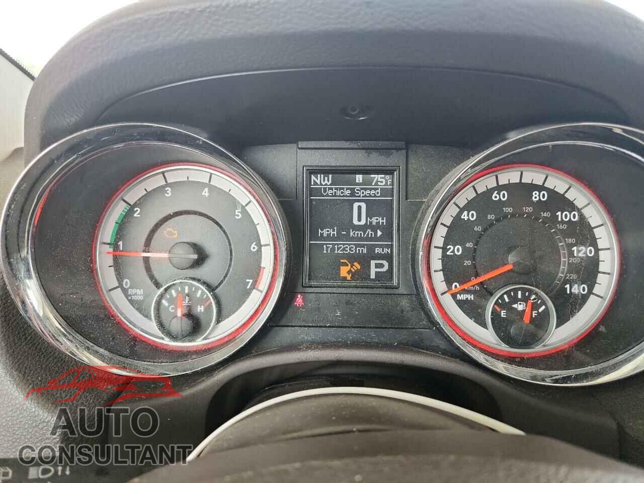 DODGE DURANGO 2012 - 1C4RDJDG0CC100725