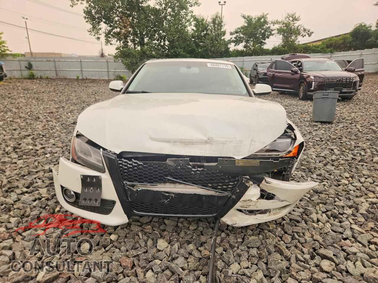 AUDI A5 2012 - WAULFAFR2CA005736