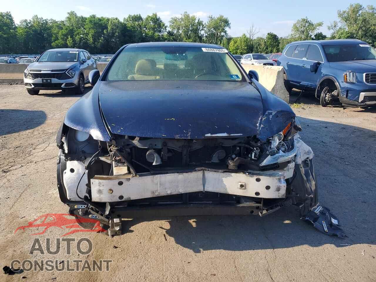 LEXUS LS460 2011 - JTHCL5EF6B5011930