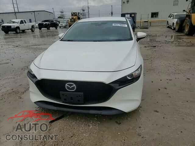 MAZDA 3 2019 - JM1BPBJM2K1136404