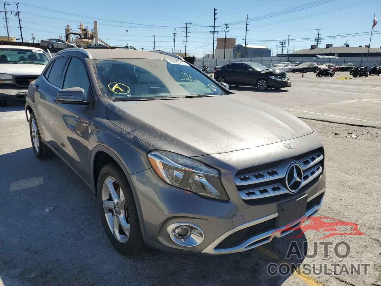 MERCEDES-BENZ GLA-CLASS 2019 - WDCTG4EB2KJ618924