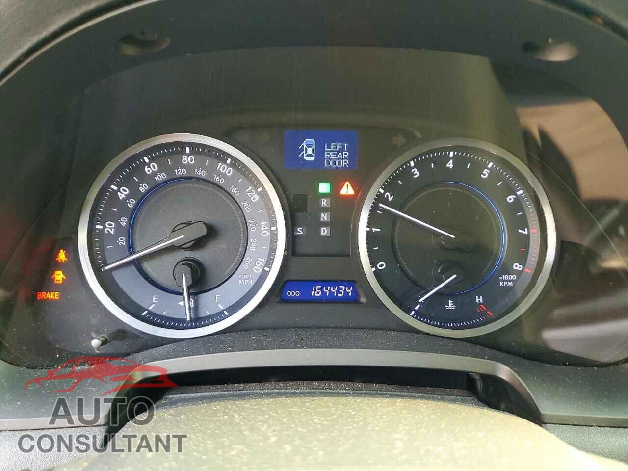 LEXUS IS 2013 - JTHBF5C26D5185258