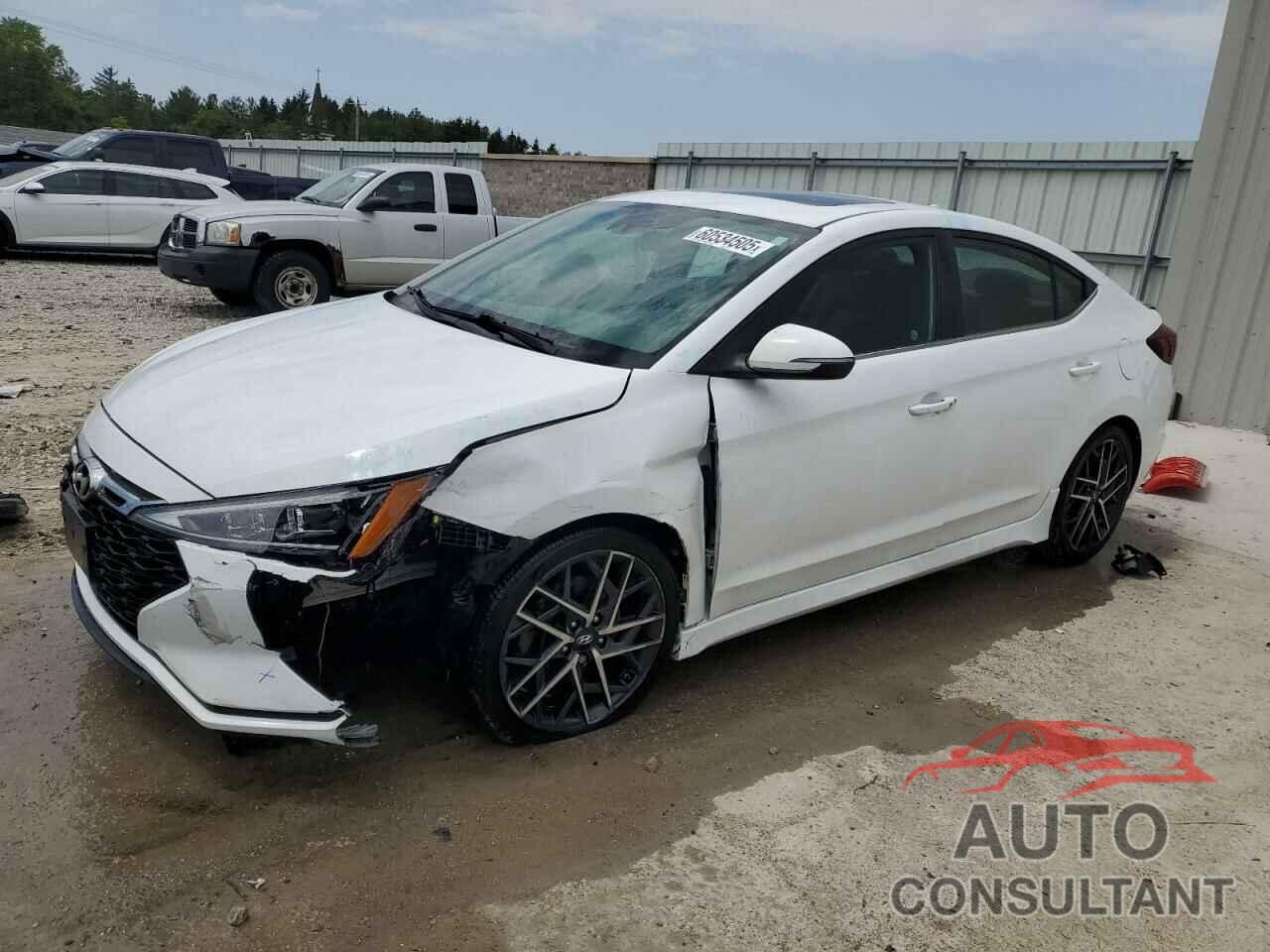 HYUNDAI ELANTRA 2020 - KMHD04LB0LU037807