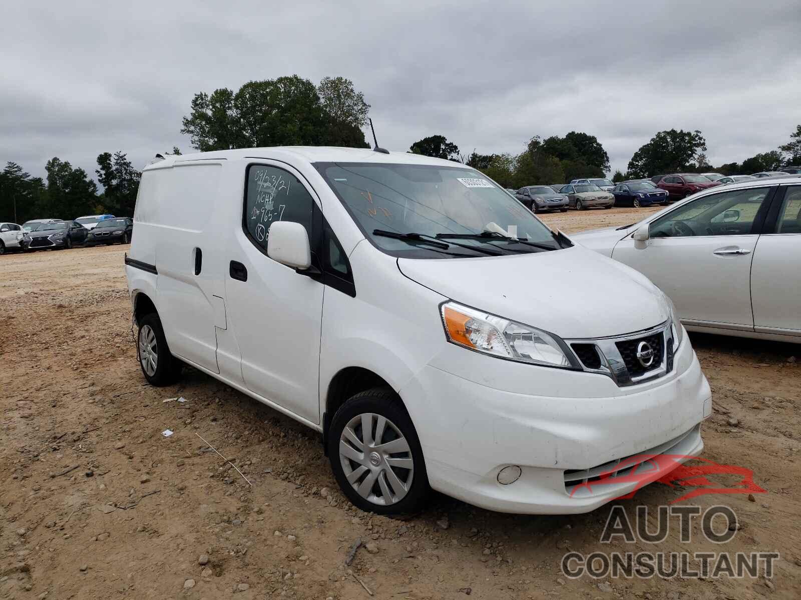 NISSAN NV 2018 - 3N6CM0KN4JK703683