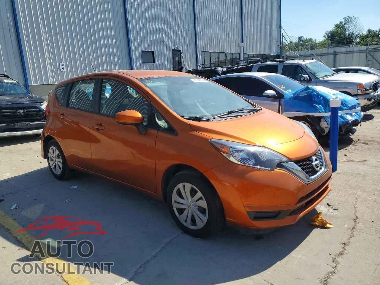 NISSAN VERSA 2017 - 3N1CE2CP2HL358043