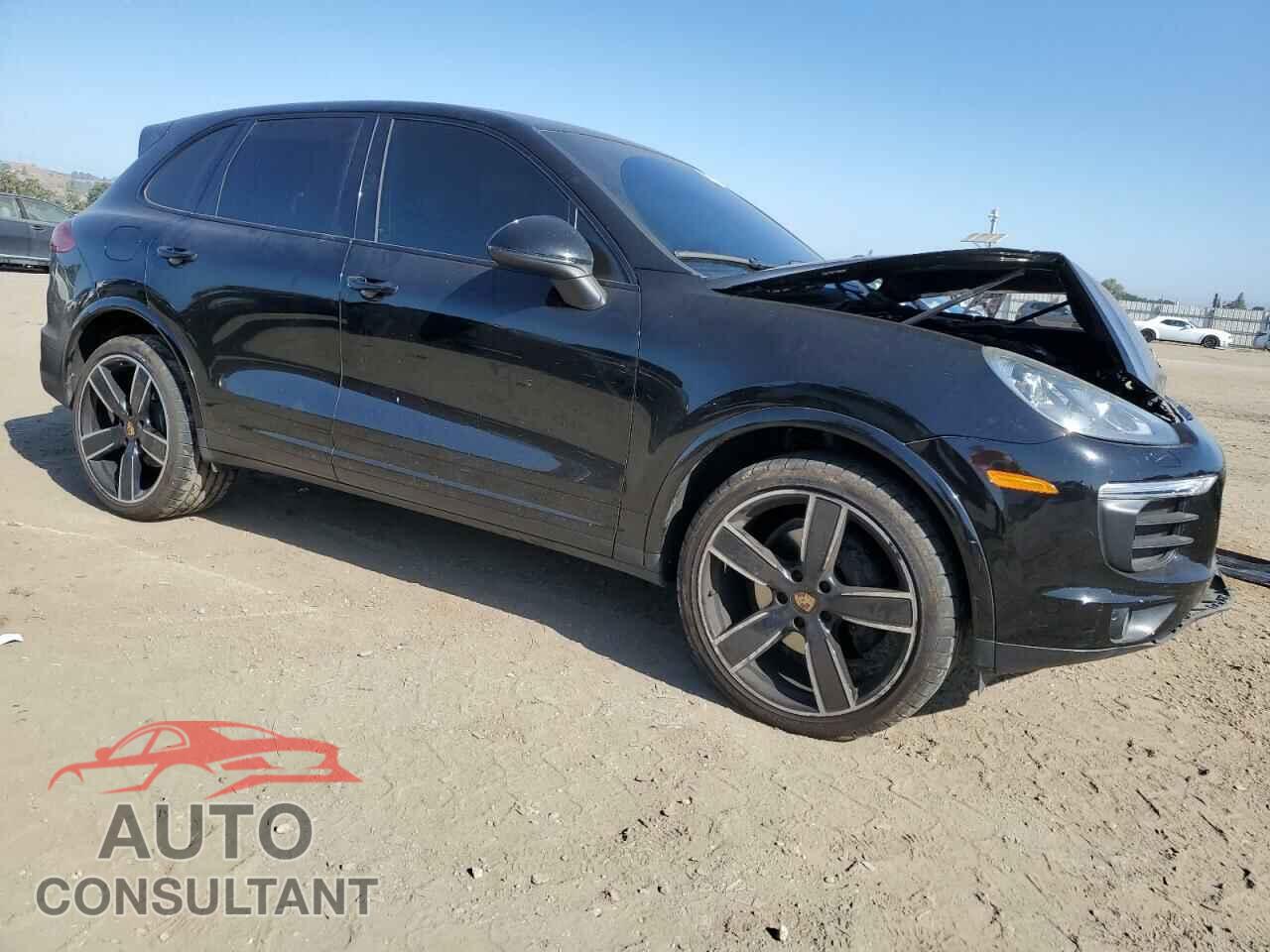 PORSCHE CAYENNE 2017 - WP1AA2A25HKA89656